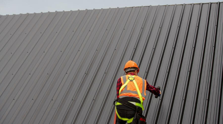 Professional gutter cleaning in Vanceburg, KY